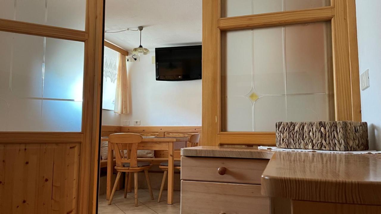 Apartma Zotler Lägenhet Kobarid Exteriör bild